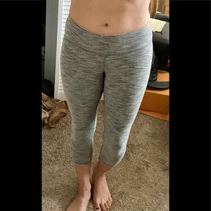 🍋Lululemon Yoga Capris